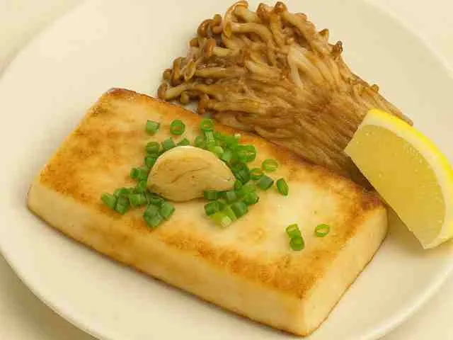 えのきとはんぺんのステーキ