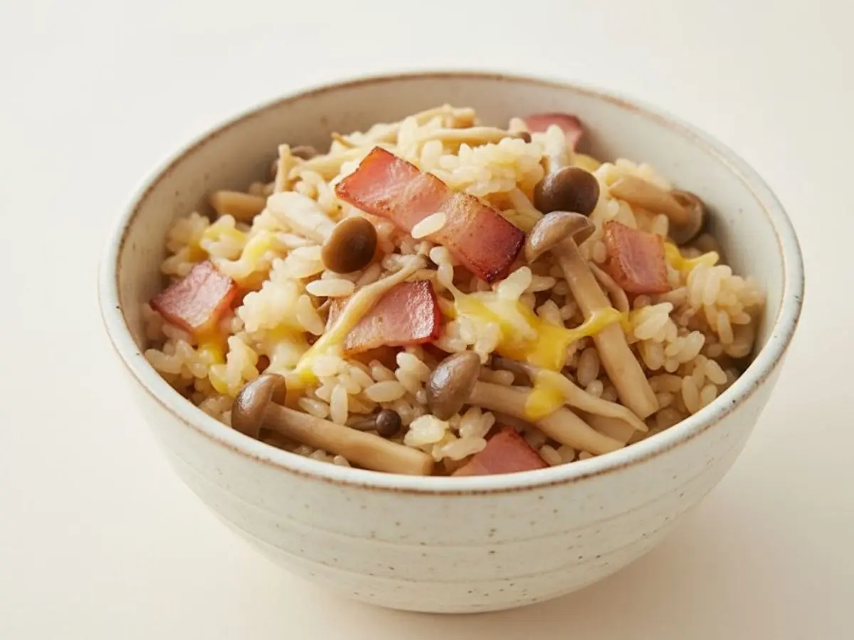 ベーコンと舞茸の炊き込みご飯