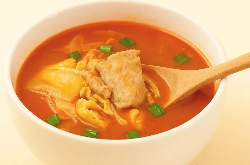 【ウワサのお客さま】豚キムスープのレシピ レジェンド寮母村野さん