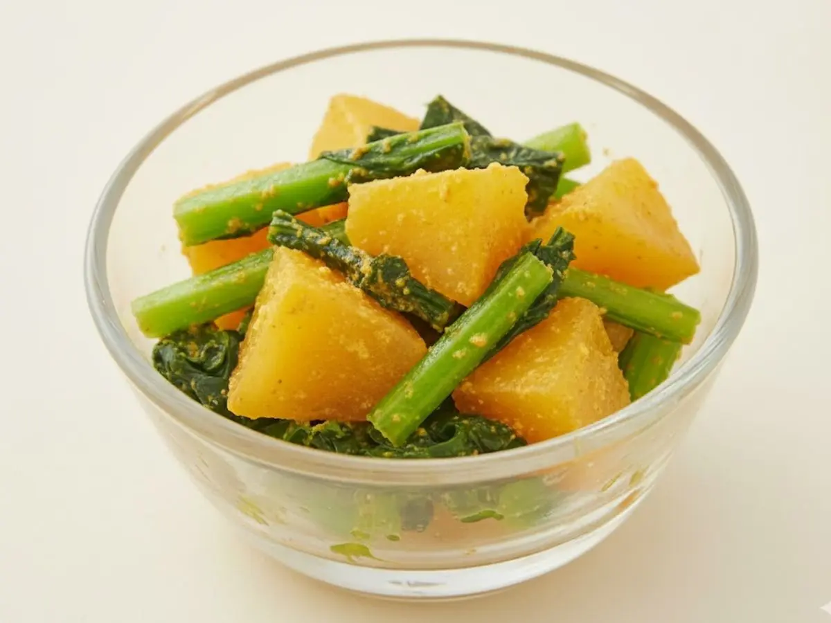 小松菜と柿のカレーあえ