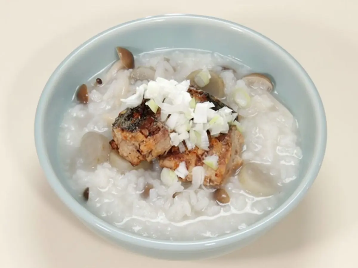 焦がしサバみそ焼きおかゆ