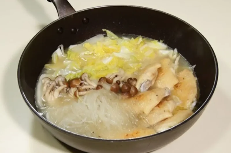 【DayDay】とろとろ白菜と鶏手羽中のスープ煮のレシピ 白菜で亜希のざっくりキッチン