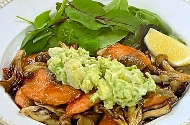 【あさイチ】さけの甘酢照り焼き アボカドソースのレシピ 緑川鮎香さんのみんなゴハンだよ