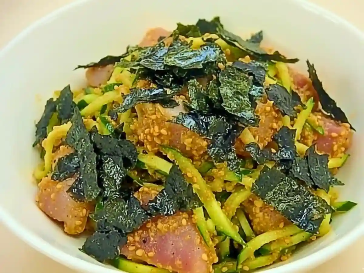 ぶりときゅうりののりごまあえ