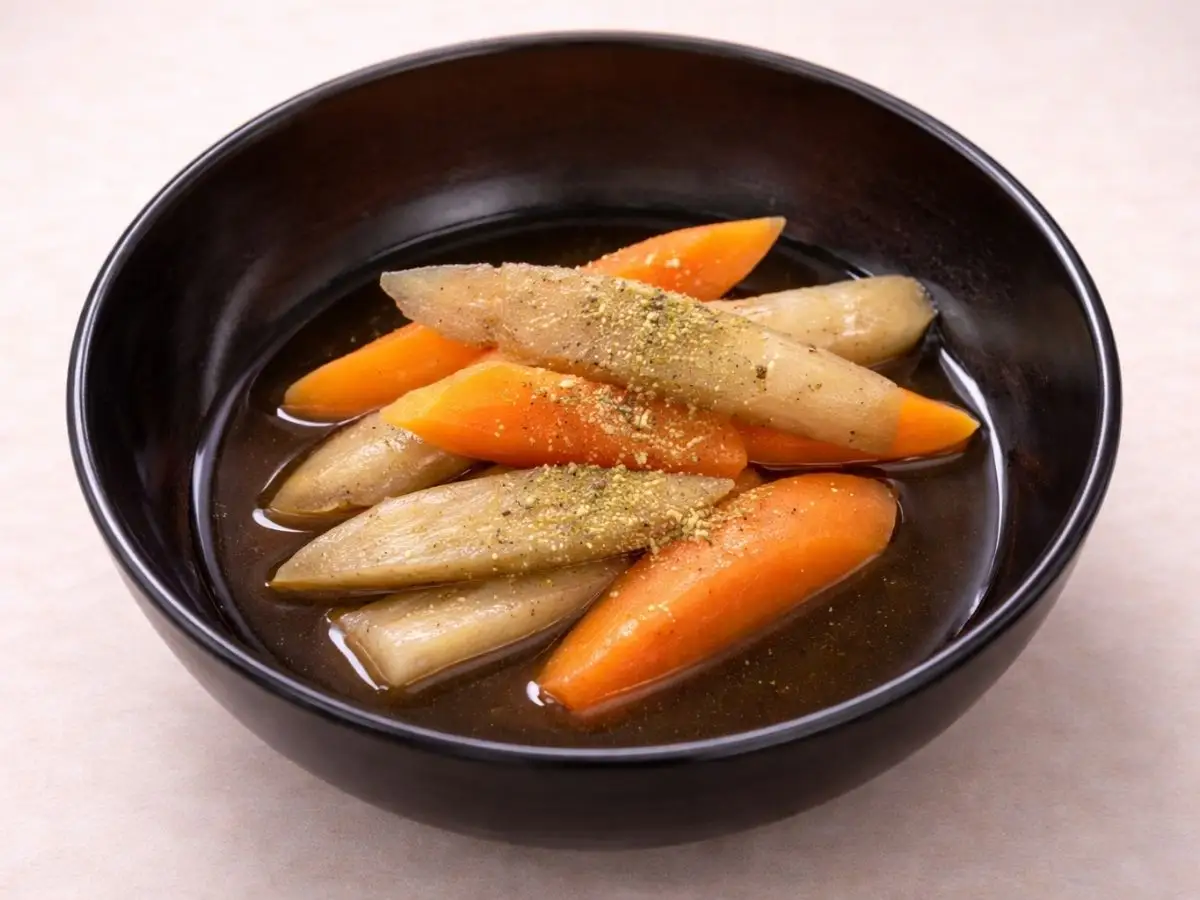 ごぼうとにんじんのうす甘煮