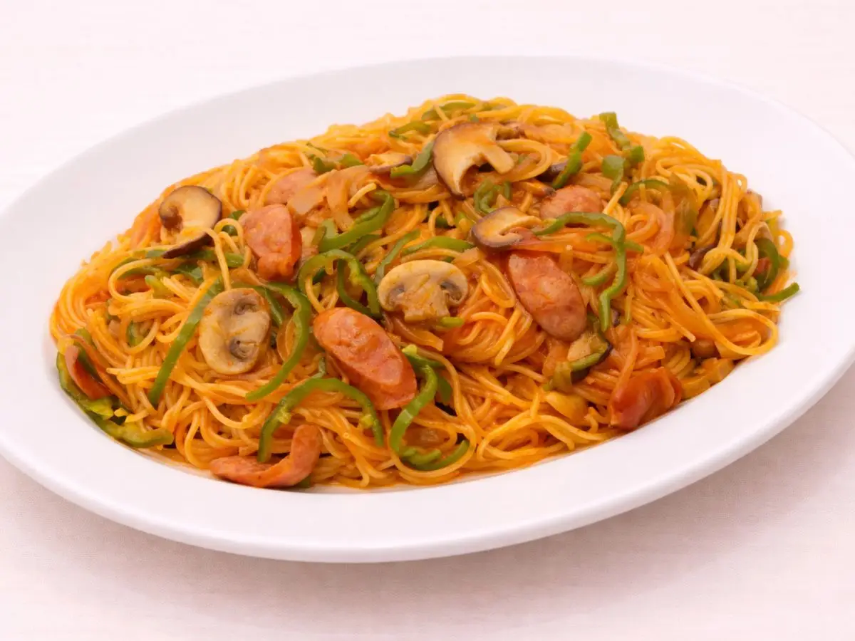 レミ亭すいとりナポリタン