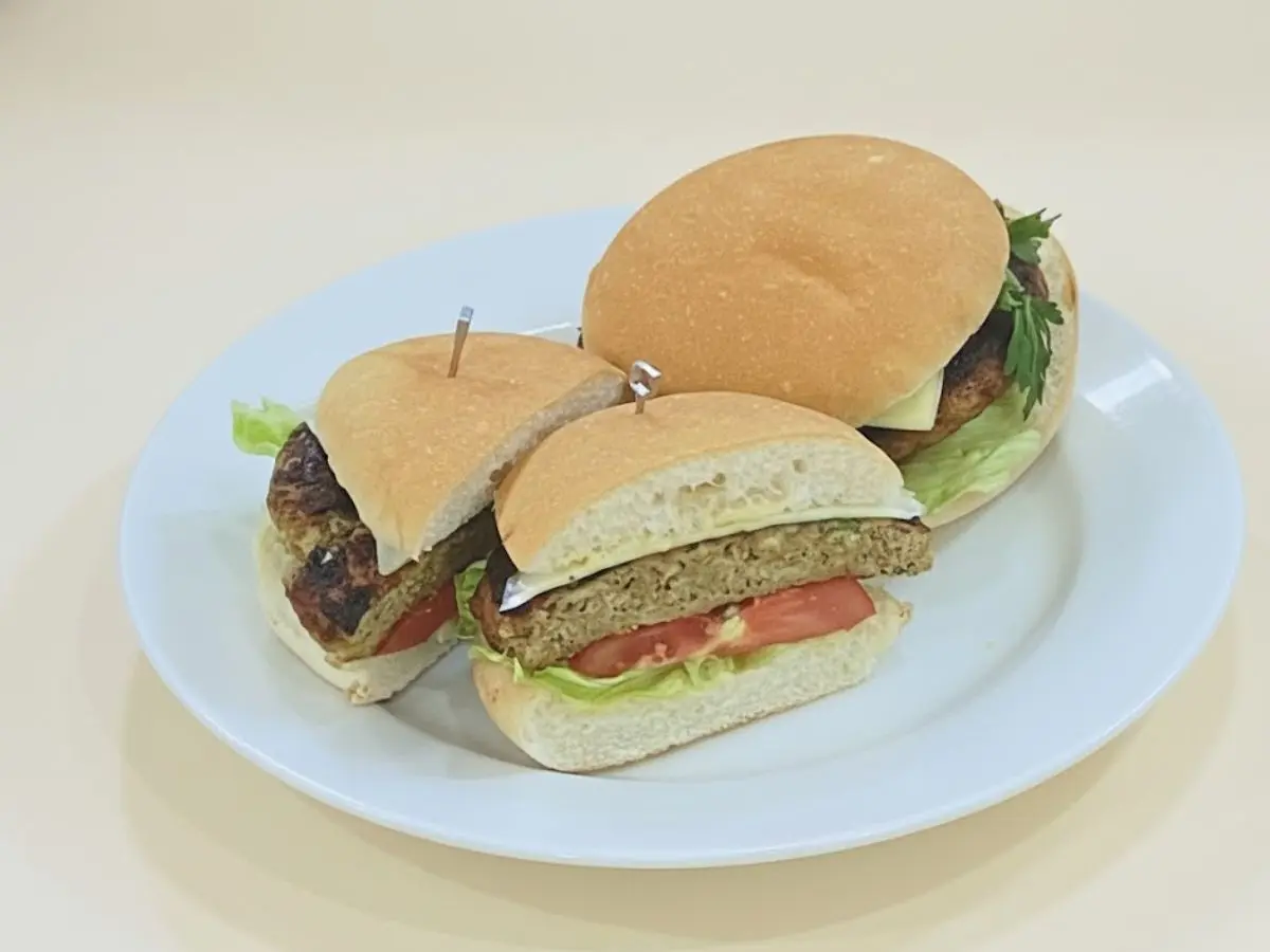 いわしバーガー