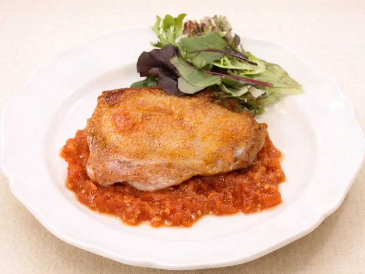 味噌トマトソースのパリパリチキン