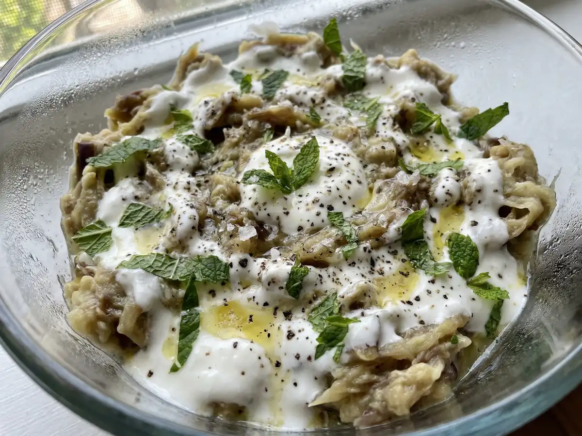 ナスのヨーグルトサラダ