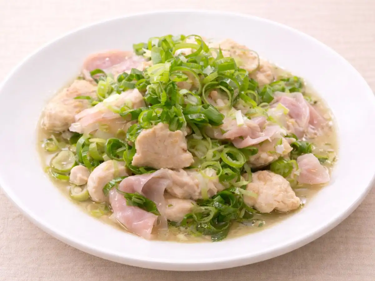 ねぎたっぷり！鶏むね肉の酒蒸し
