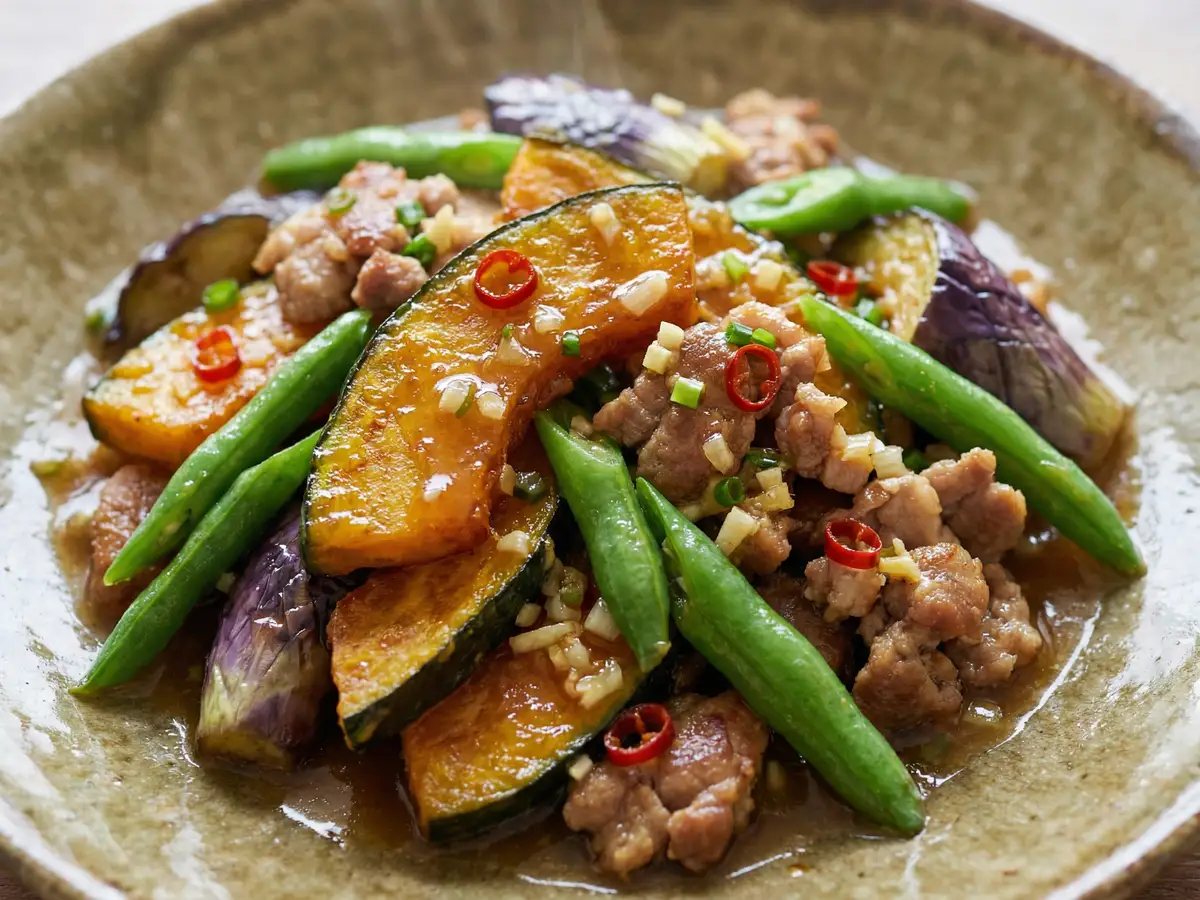 素揚げ野菜と豚肉の和風あんかけ