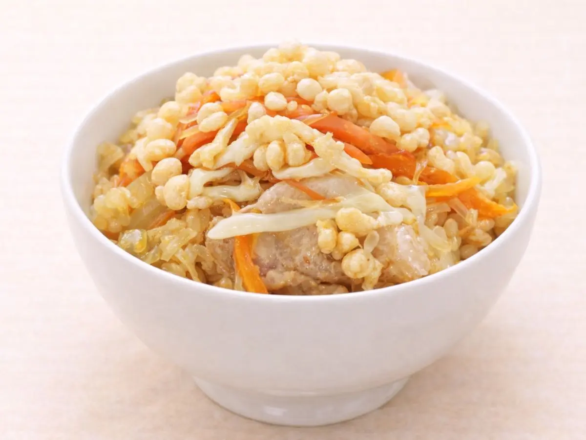 にんじんたっぷり！ソース焼きそば風釜飯釜飯