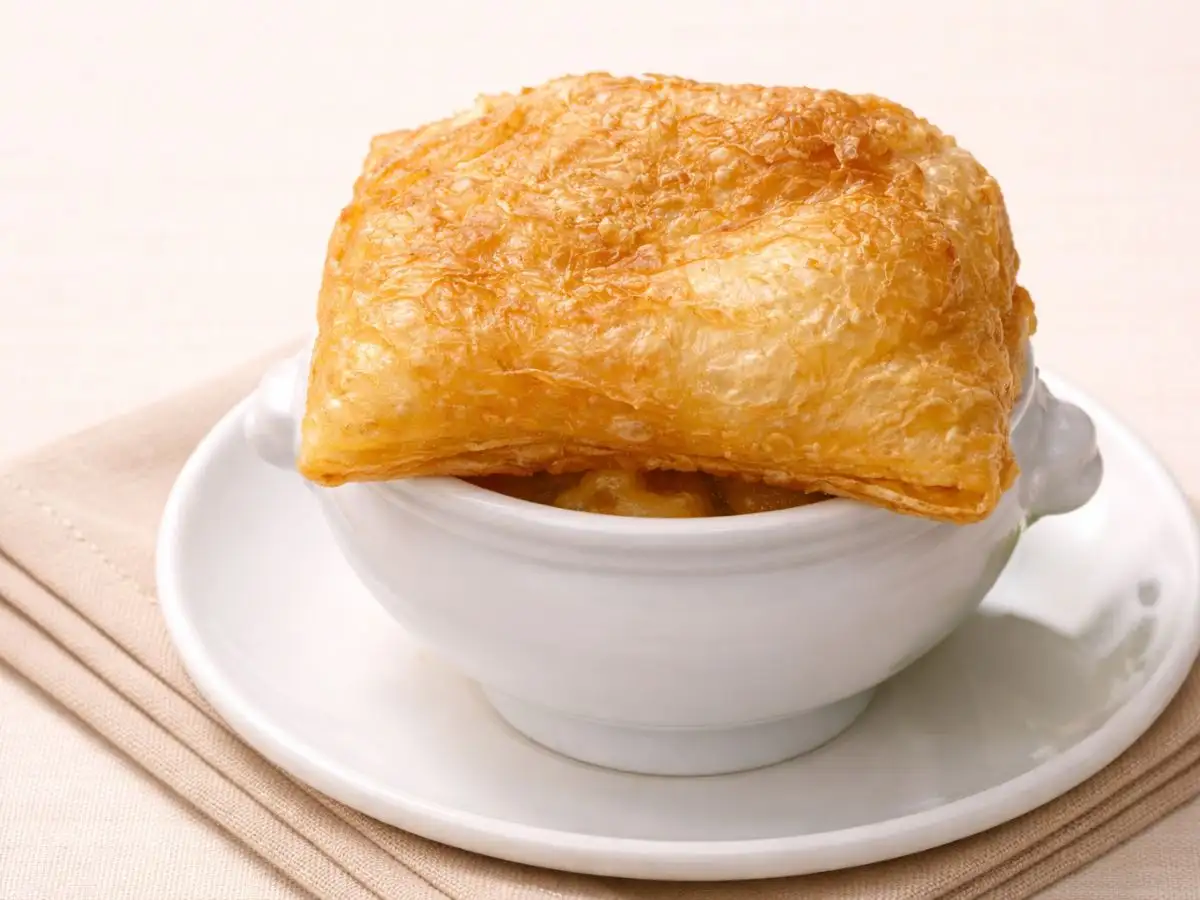 サクサク揚げパイシチュー