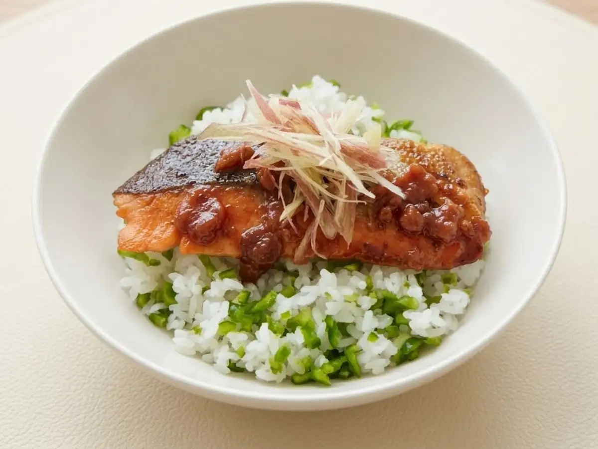 鮭の梅バター照り焼き丼