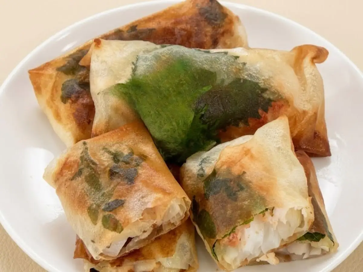 新玉ねぎのおかず春巻き