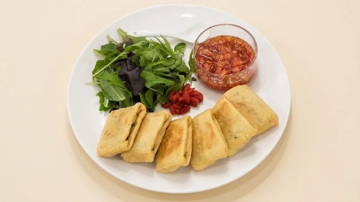 にら玉油揚げ包み焼き