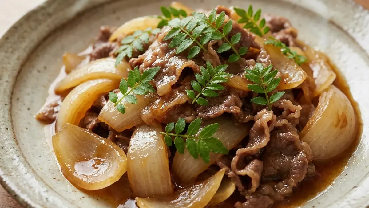 新たまねぎと牛肉の炊いたん