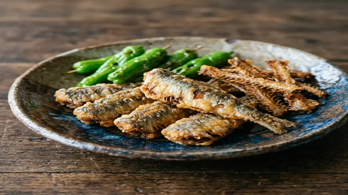 いわしのから揚げ＆骨せんべい