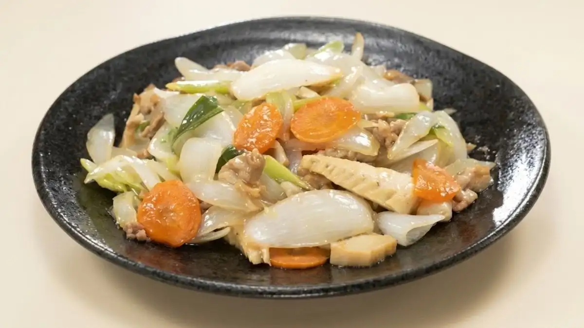新玉ねぎの中華炒め