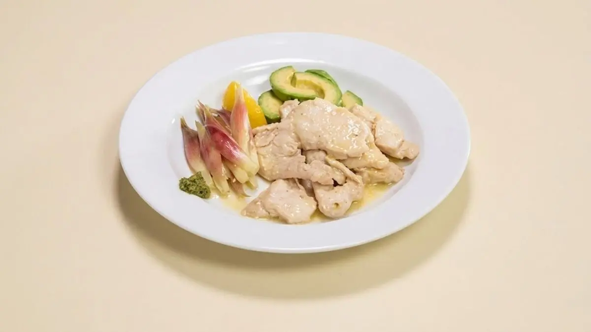 鶏むね肉とみょうがのレモンバターソテー