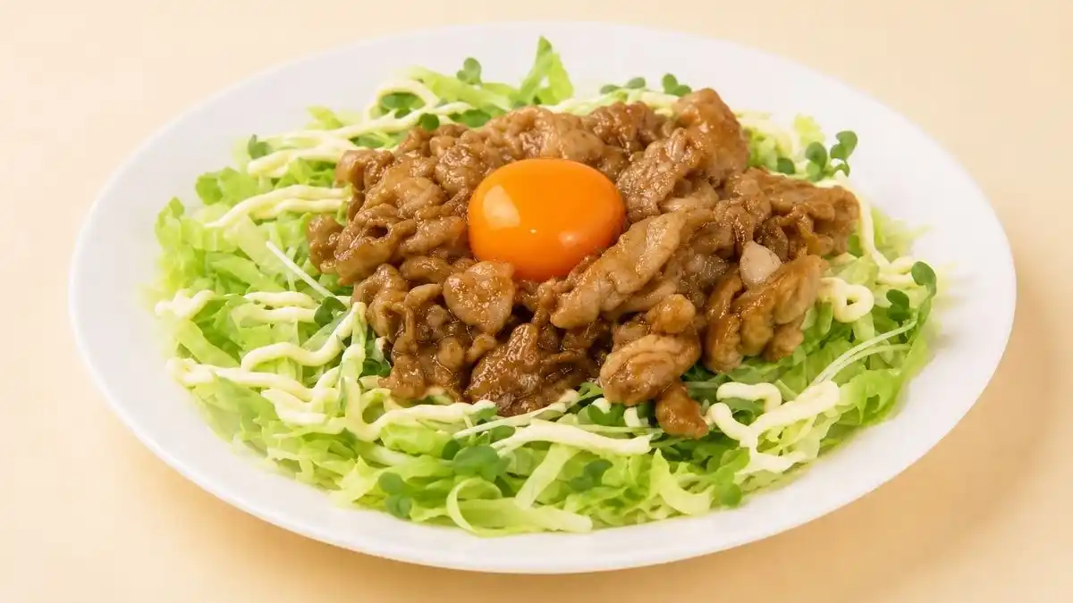 豚たまのっけサラダ