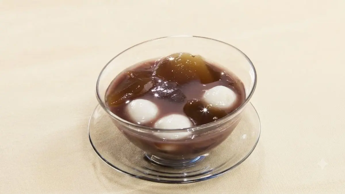 黒糖ゼリーと白玉の冷やししるこ