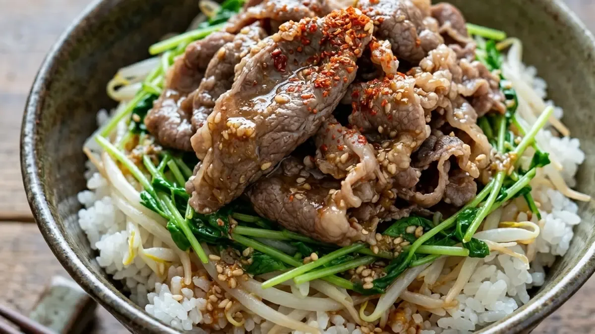 もやしと牛肉のごまポン酢丼