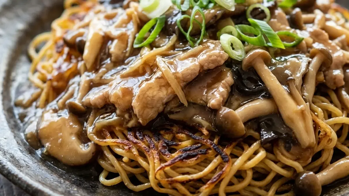 中国風きのこあんかけ焼きそば