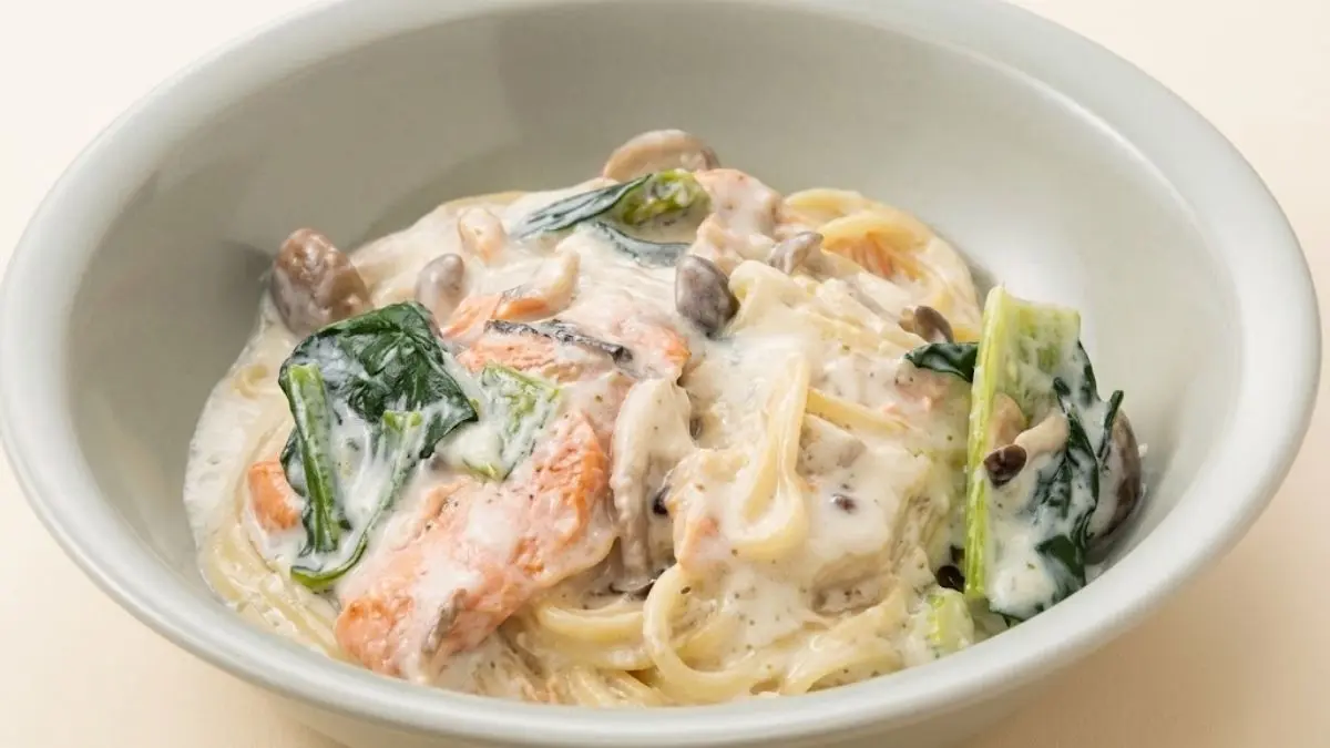 鮭のクリームパスタ