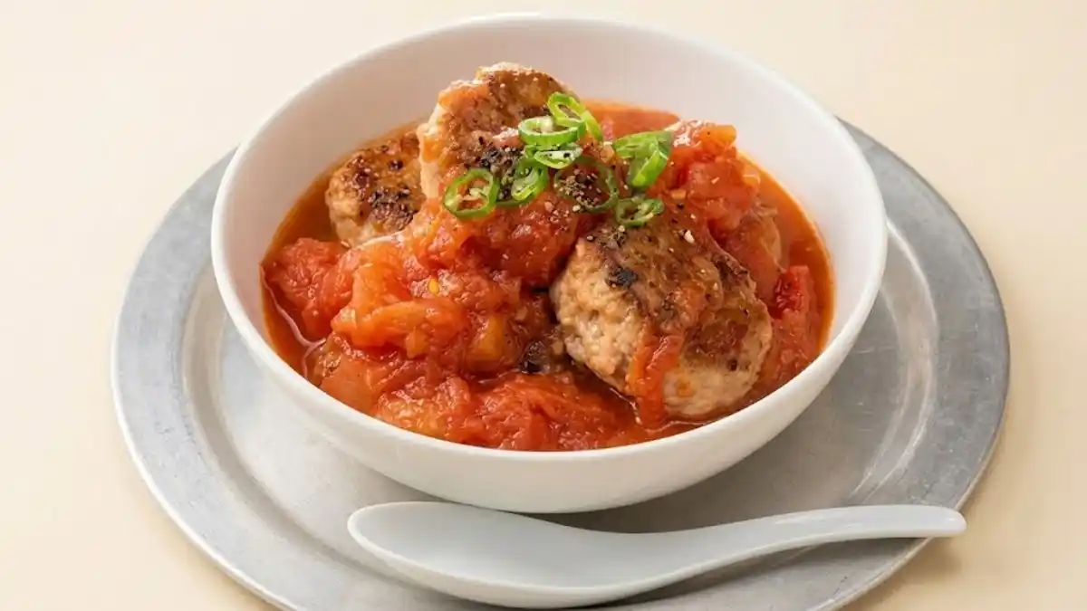 鶏塩つくねのトマト煮