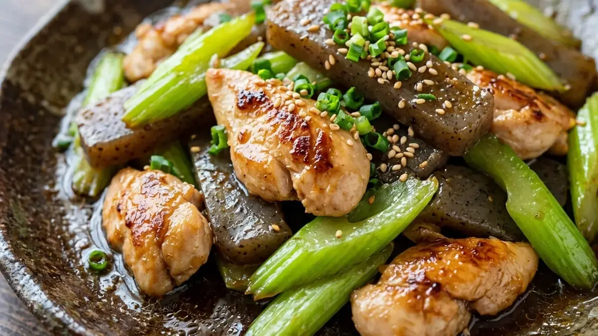 セロリとこんにゃくの中国風炒め
