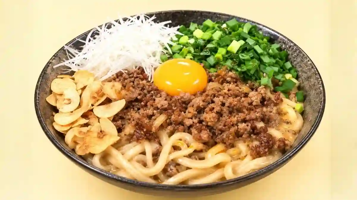 背徳の台湾クリーミー混ぜうどん
