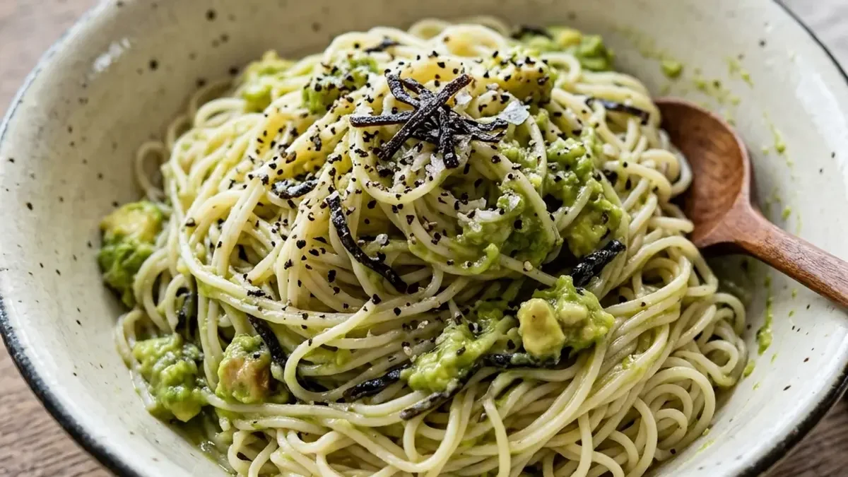 アボカド塩昆布そうめん